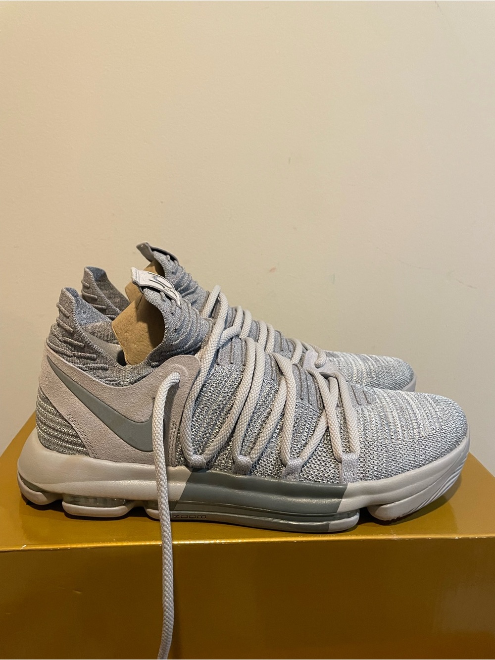 Nike Grey Knit Training Sneakers with Subtle White Accents